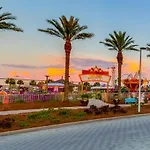 Laketown Wharf 838