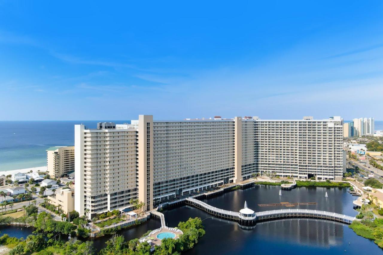 Apartment Laketown Wharf 838 *