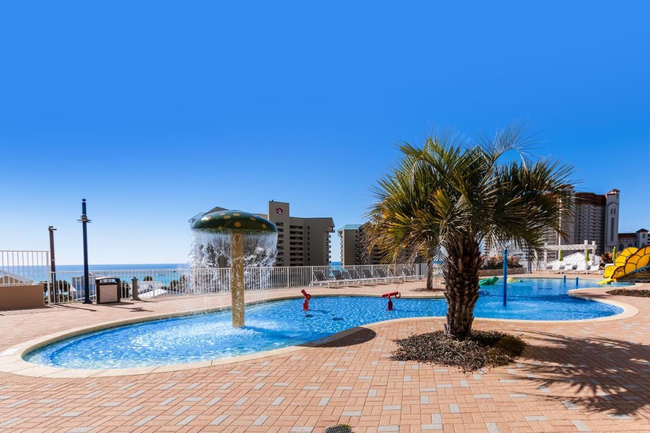 Laketown Wharf 838 Apartment