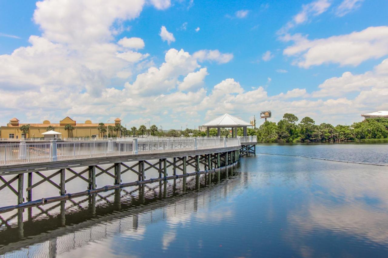 Laketown Wharf 838 Apartment Panama City Beach